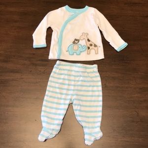 Gerber Newborn Outfit EUC